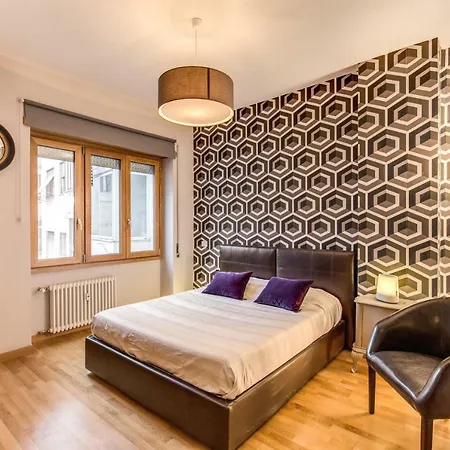 Charming Flat Up To Trastevere Διαμέρισμα *